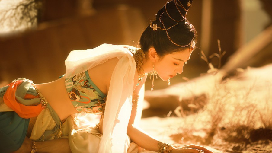 污聊女生qq群网络​﻿‌社交的双面性